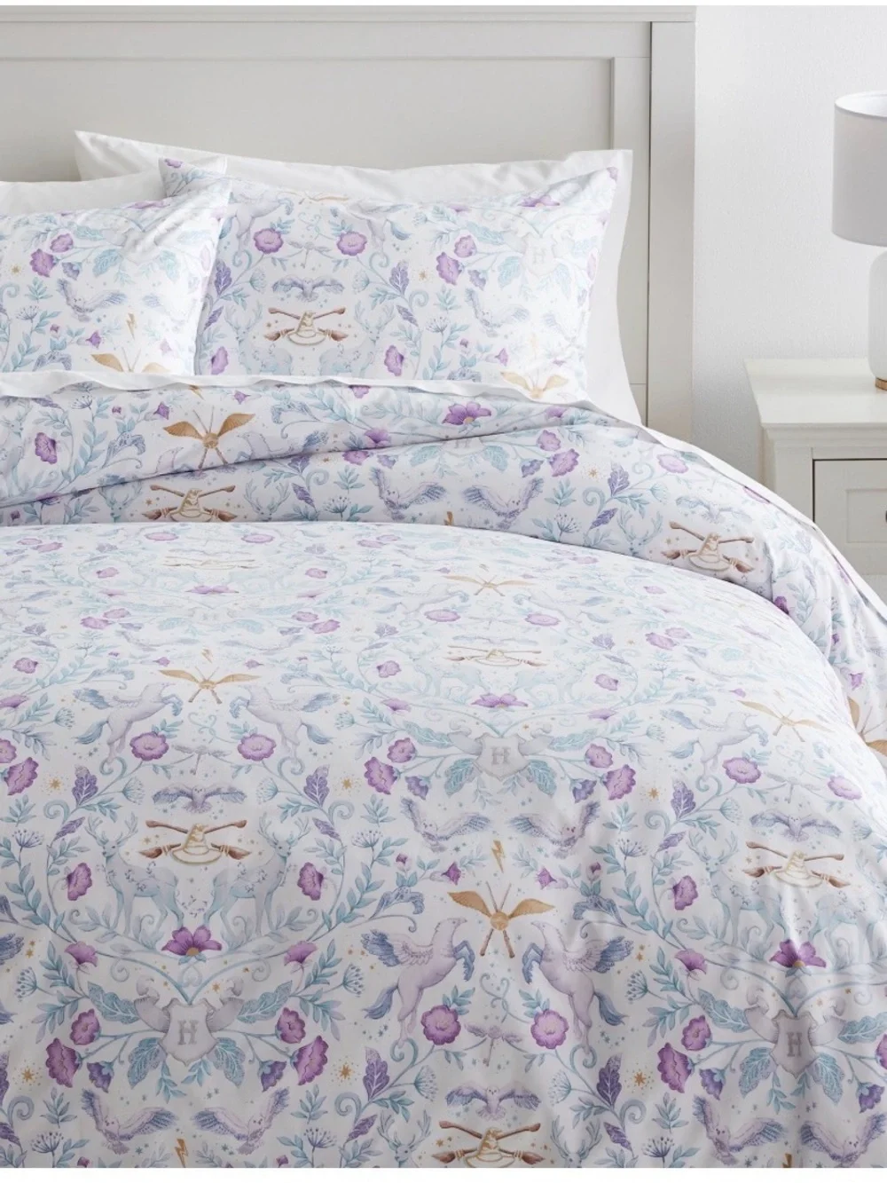 Pottery Barn Teen Harry Potter Magical Toile Duvet Cover with shams